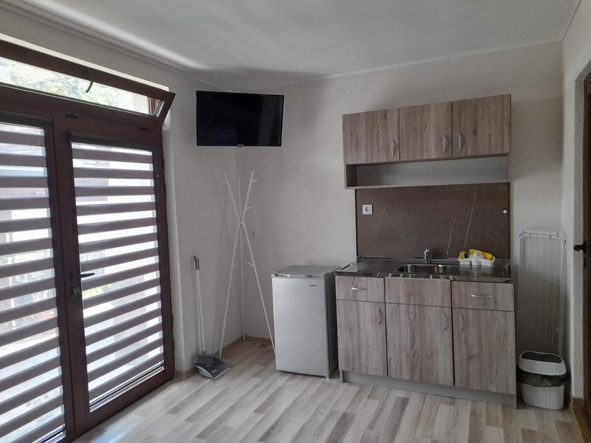 Guest Rooms Ider Saparewa Banja Exterior foto
