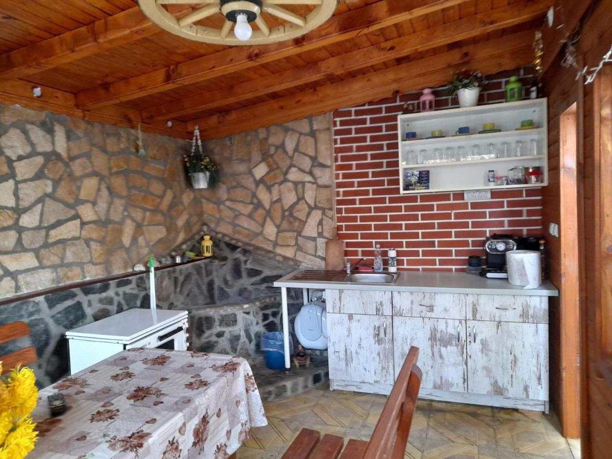 Guest Rooms Ider Saparewa Banja Exterior foto