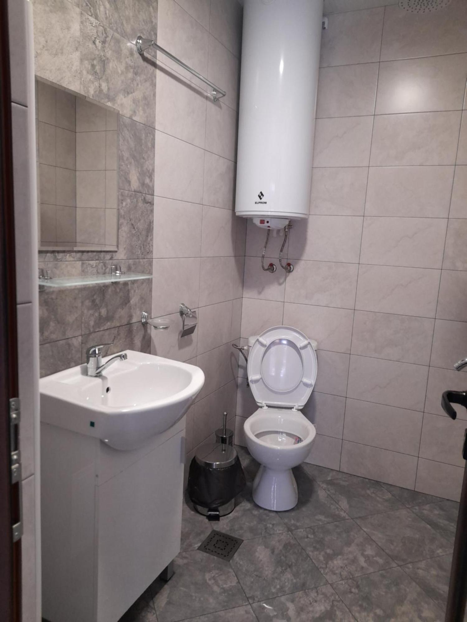 Guest Rooms Ider Saparewa Banja Exterior foto