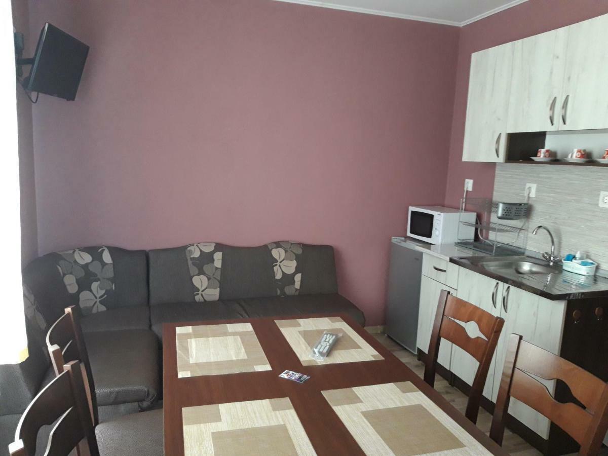 Guest Rooms Ider Saparewa Banja Exterior foto